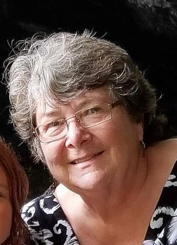 Linda Lou (Von Holtum)  Dooyema Profile Photo