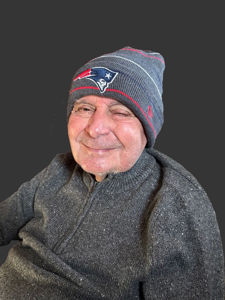 Qualberto Santos Profile Photo