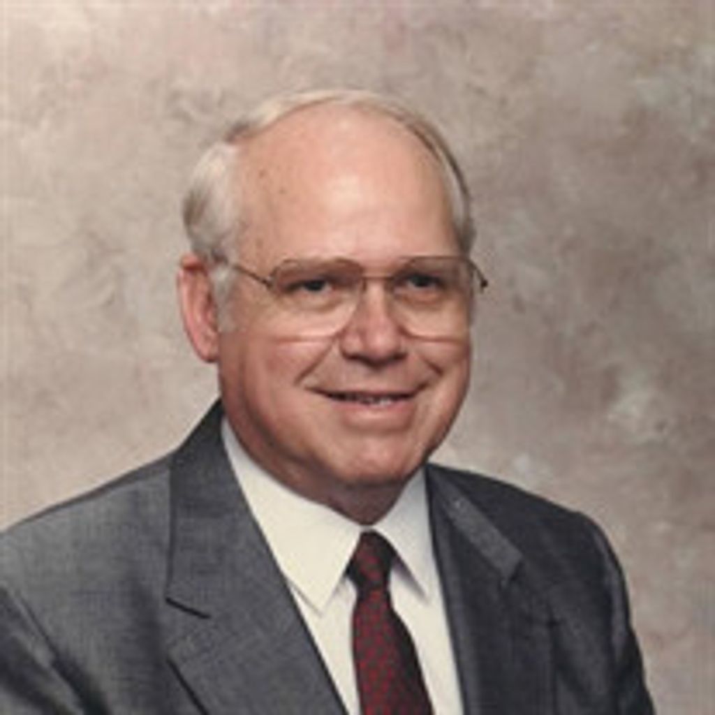 Kenneth R Seawright