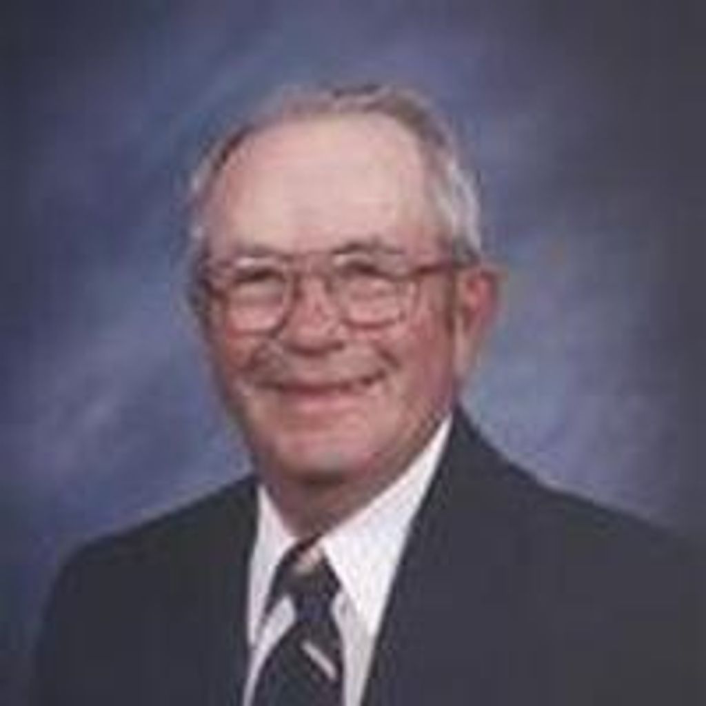 Lamoyne H. Thompson