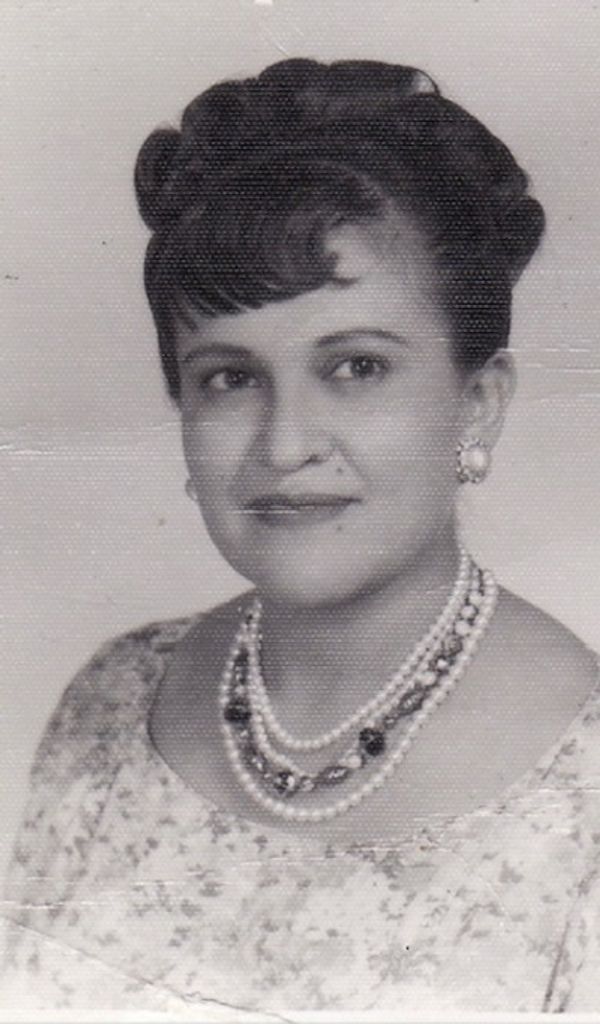 Gloria S. Castillo