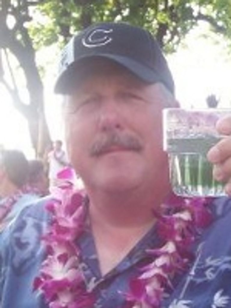 Tom J. Banaszak Profile Photo