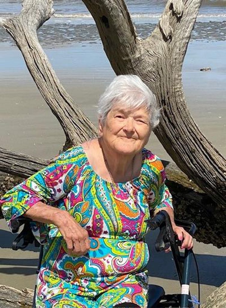 Marietta Bennett Profile Photo