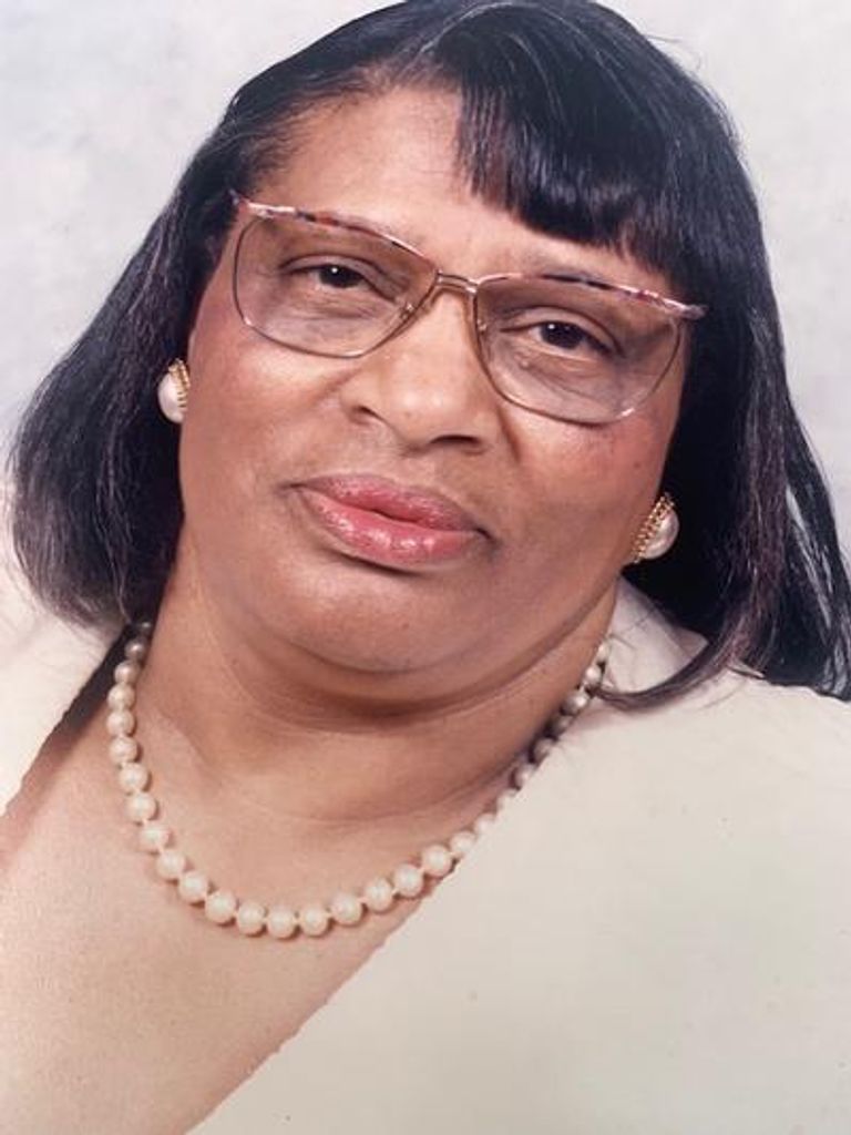 Miriam Louise Wall Profile Photo