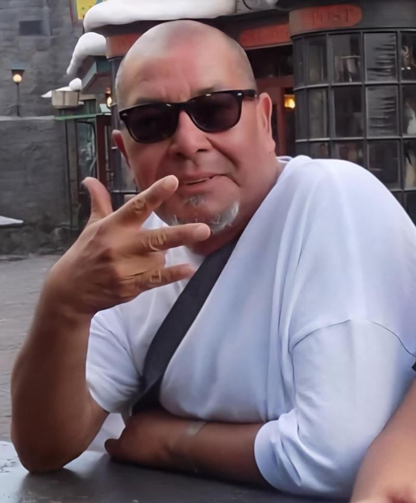 Johnny V Carpio Profile Photo