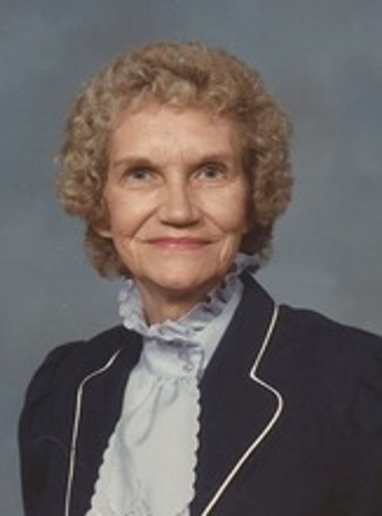 Evelyn Charlotte Smith (Holmes)