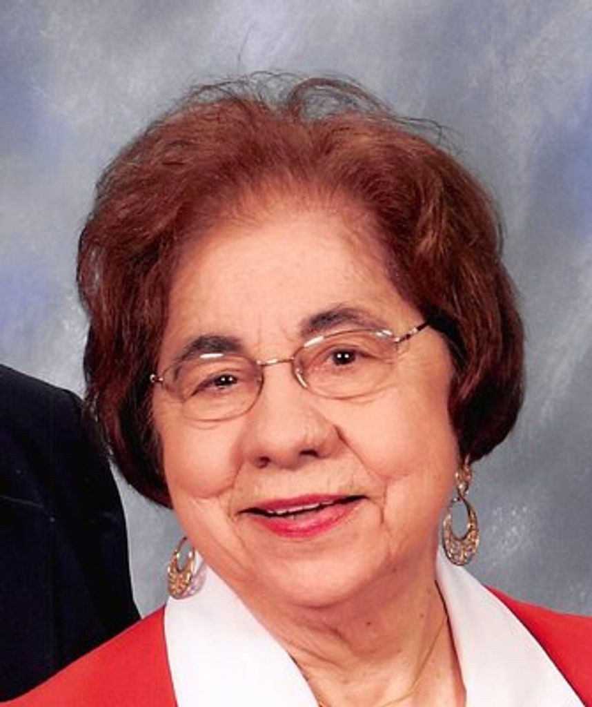 Estelle Teal