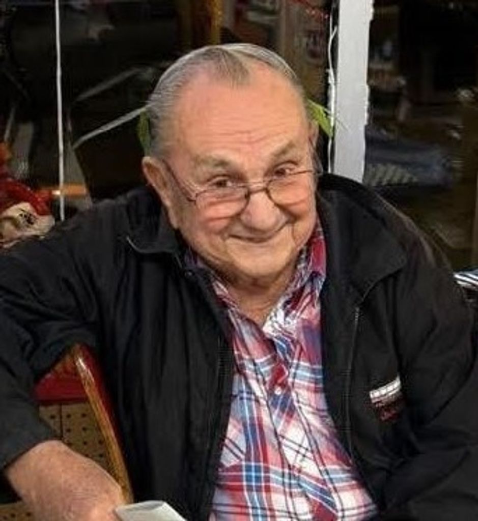 Irving "Sonny" Lee Holler Profile Photo