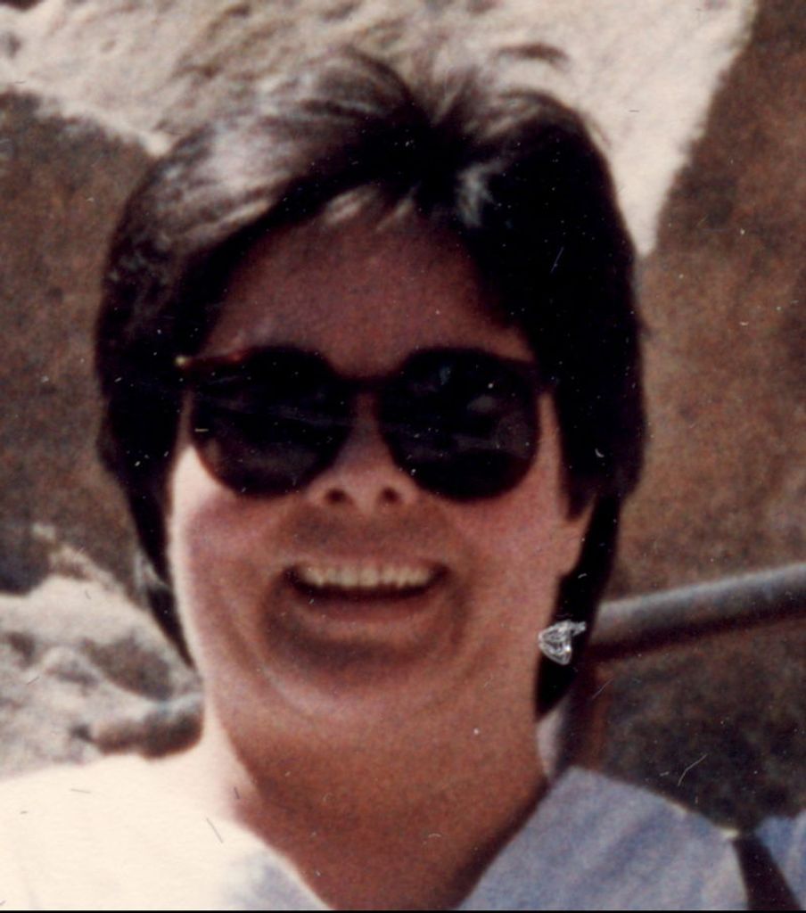Catherine Cathy Downer Profile Photo