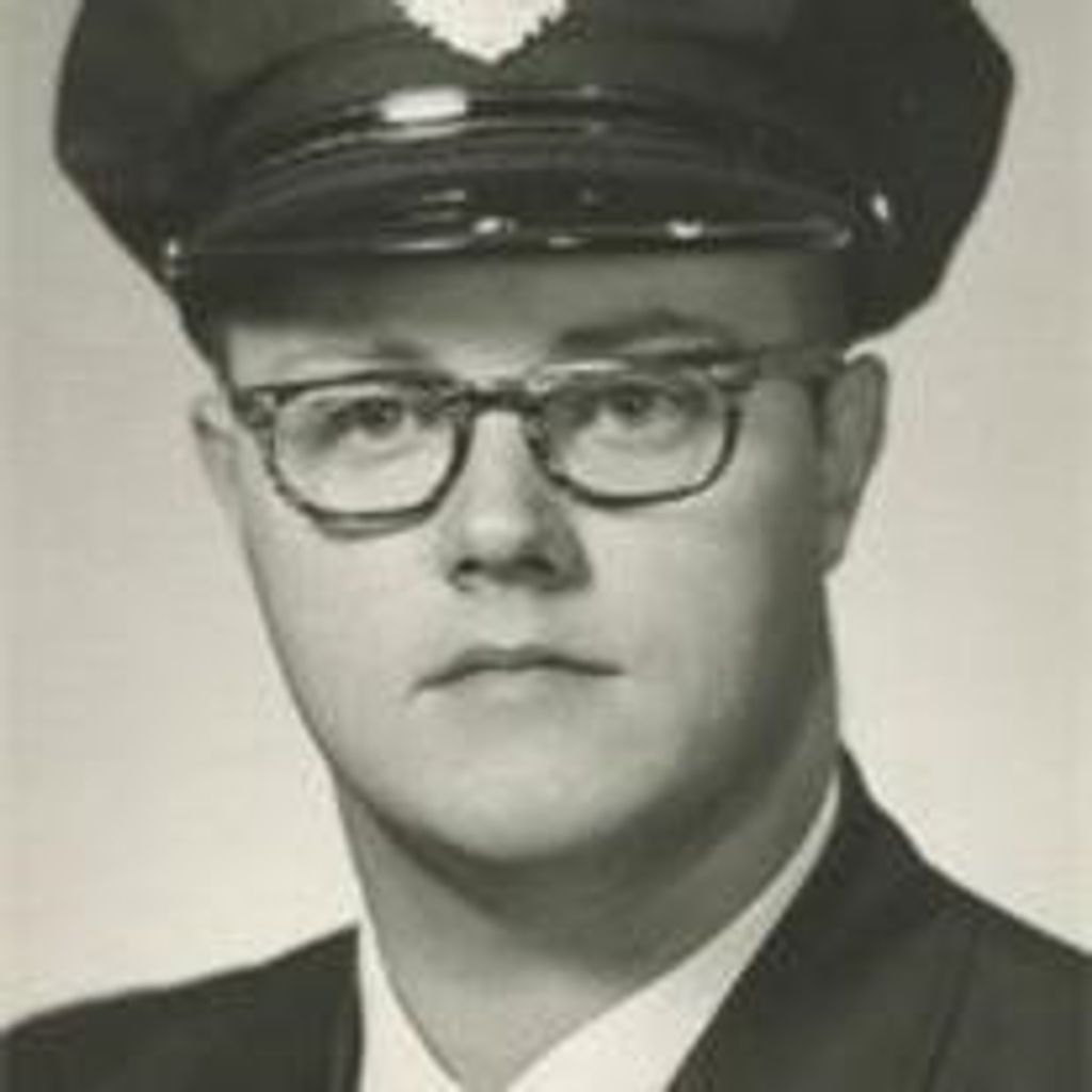 Bruce Tullys