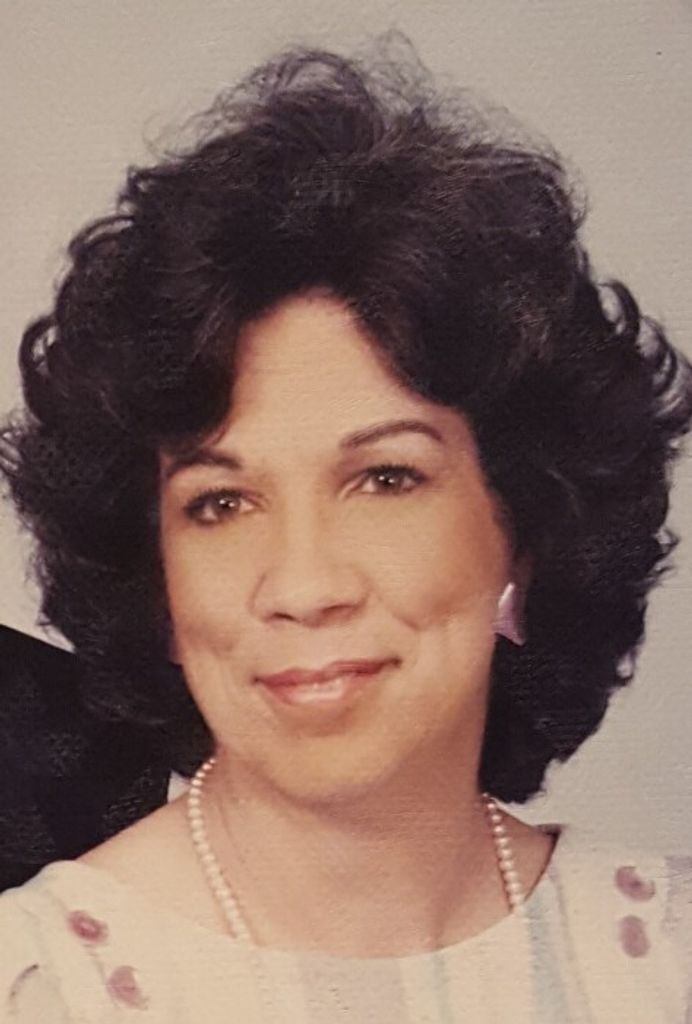 Eileen Phillips Profile Photo