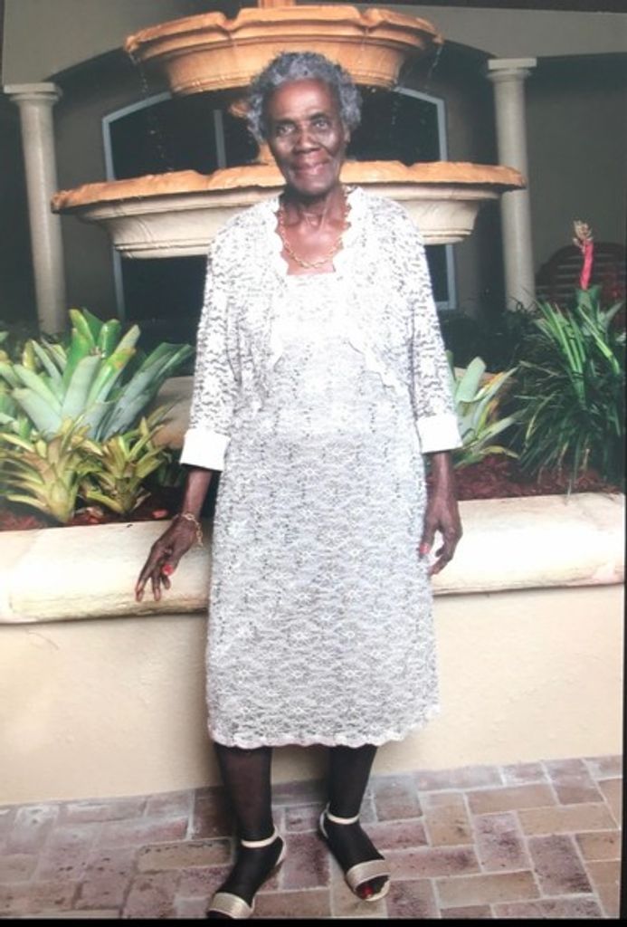 Ms. Santina Barnes