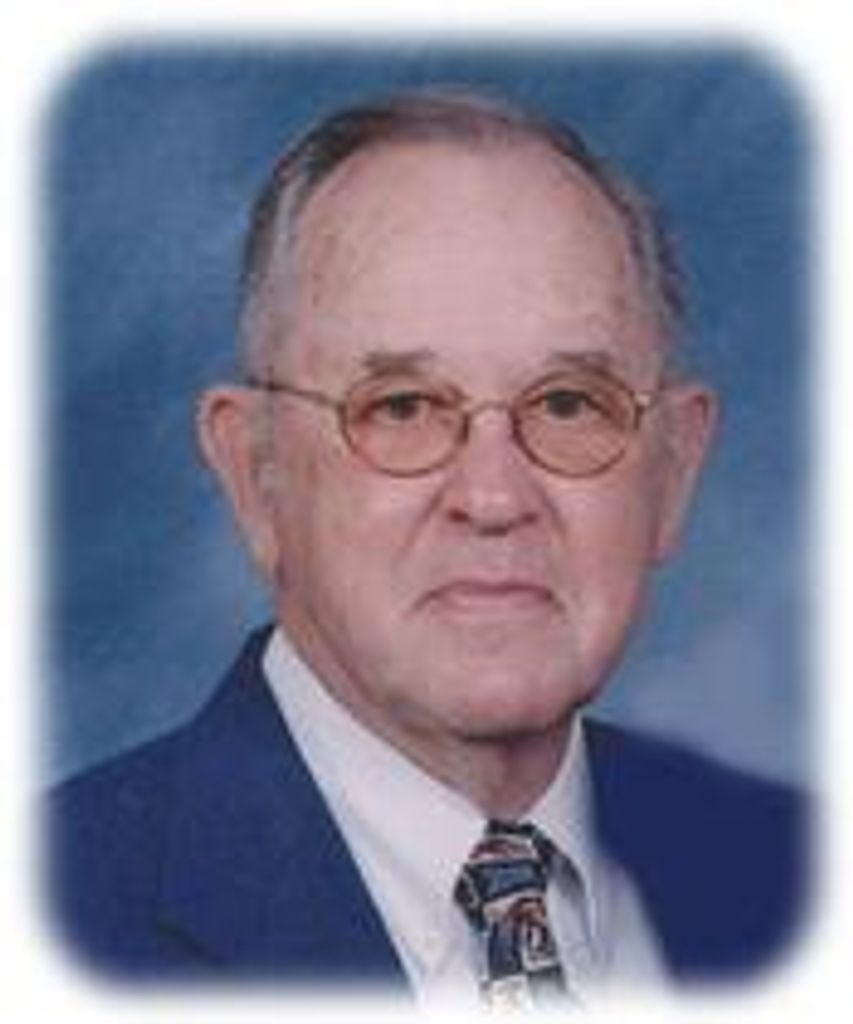Giles Kelly