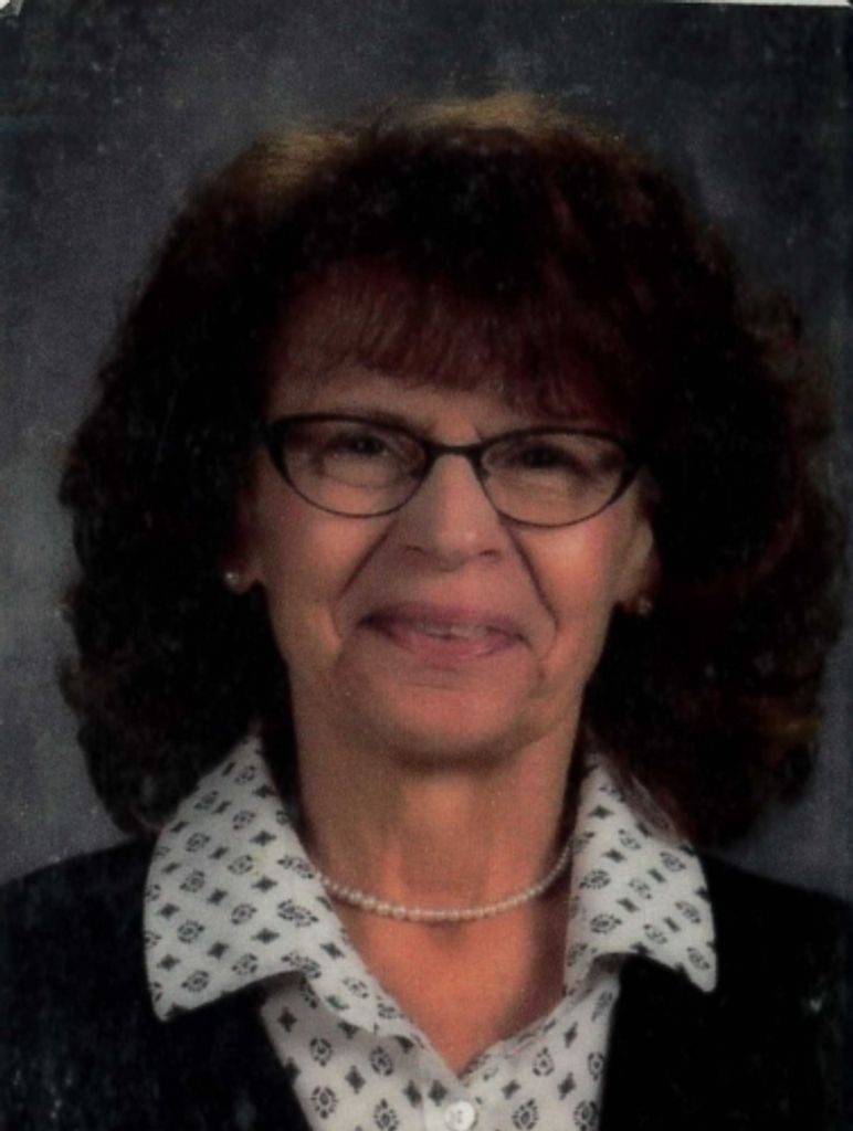 Linda J. Lynch Profile Photo