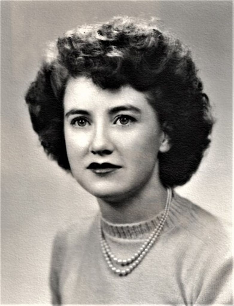 Georgiana Mae Piantek Profile Photo