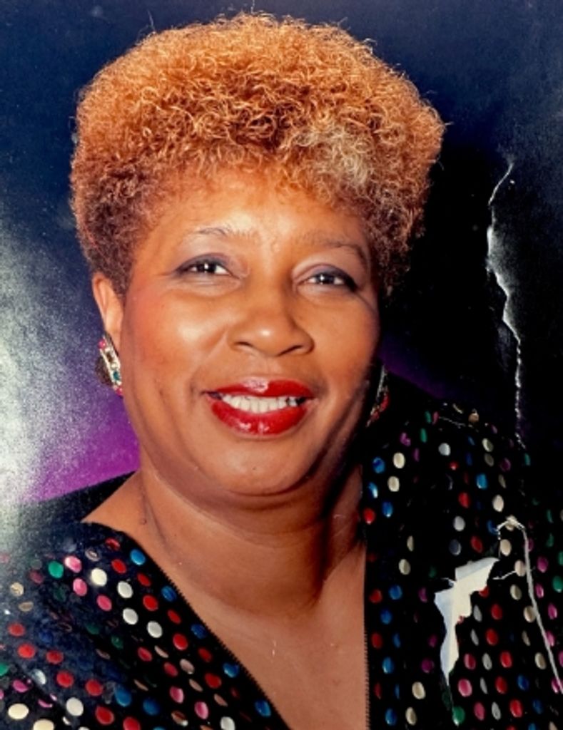 Vivian Foggie Lee Profile Photo