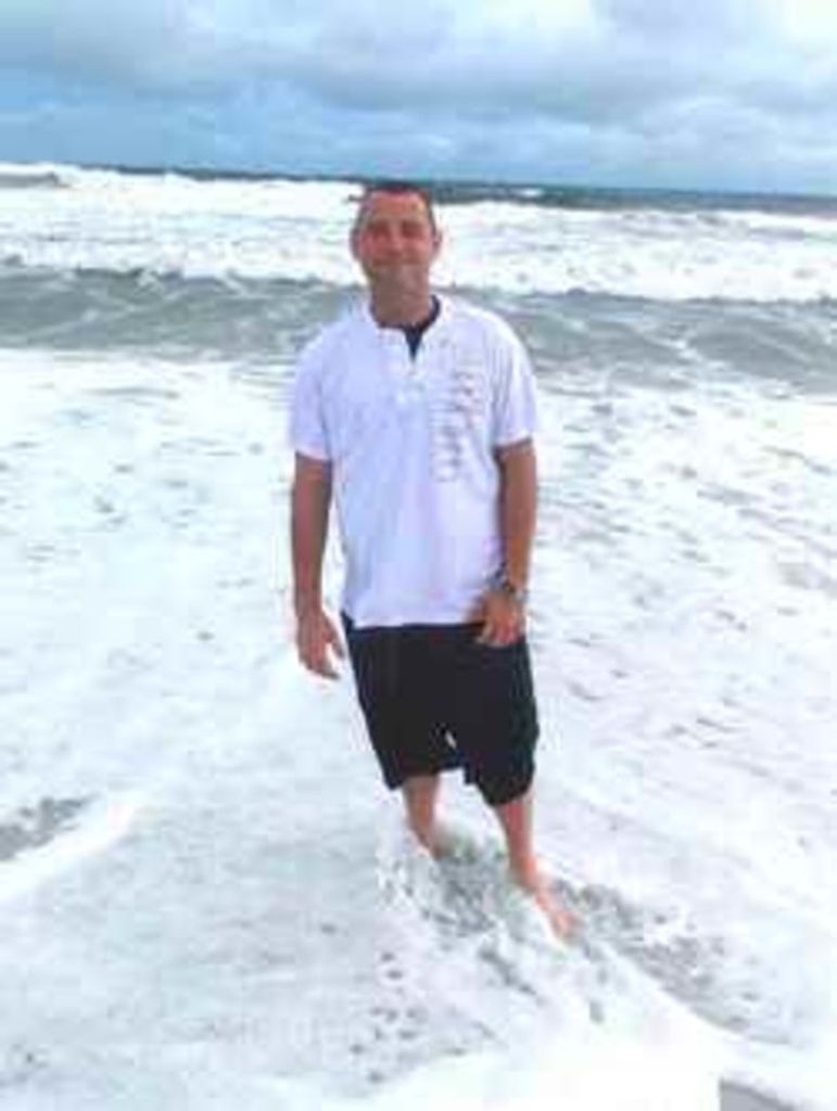 Thomas Robert "Tommy" Lawwell