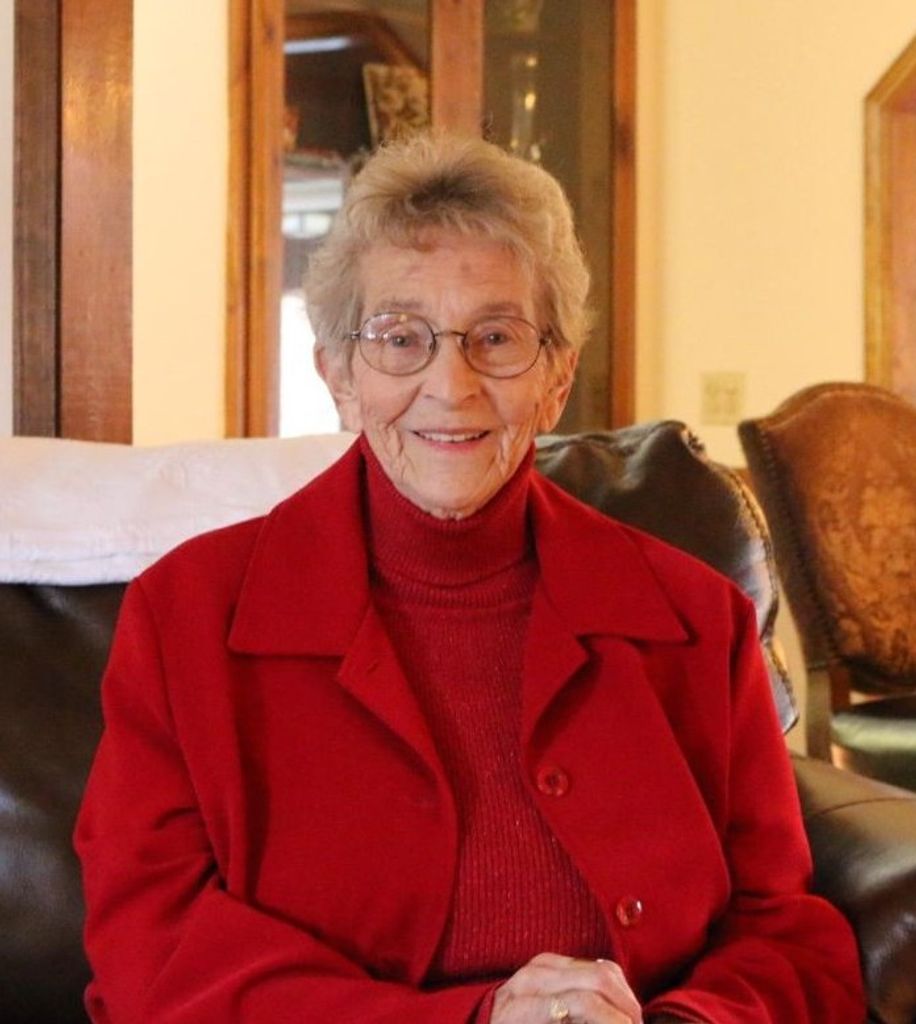 Nina "Ninie"  Lee Gibbs Johnson