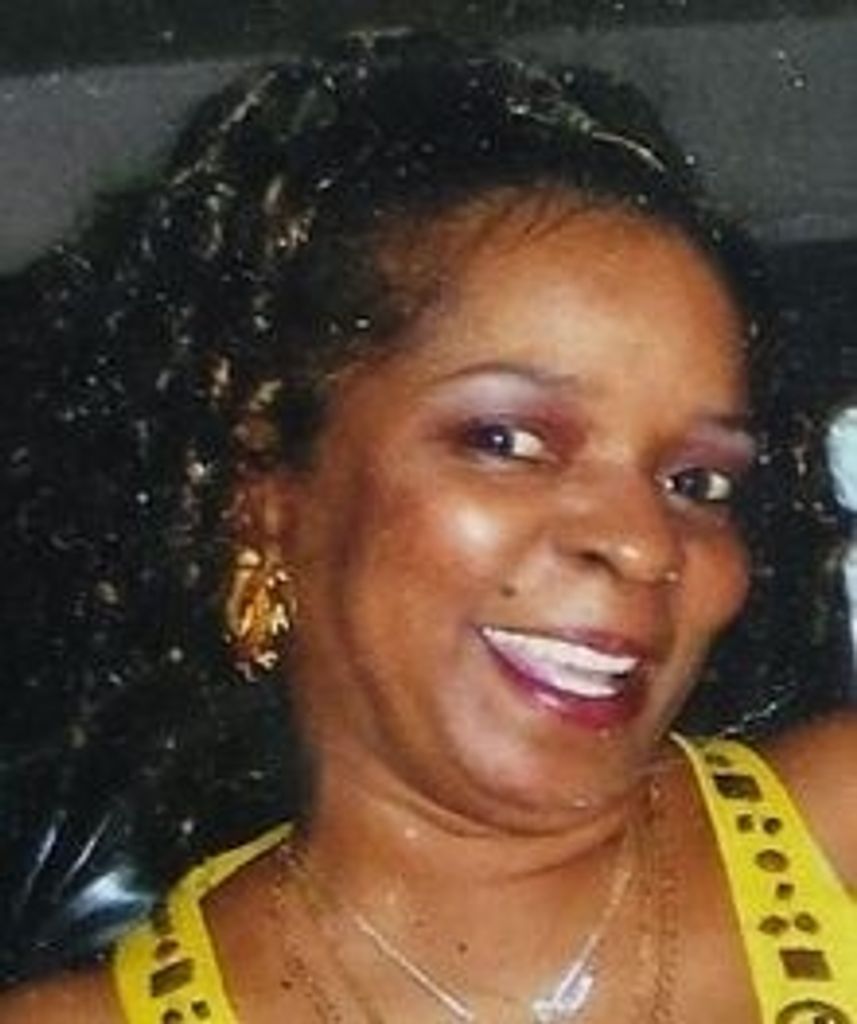 Ms Deborah Robinson