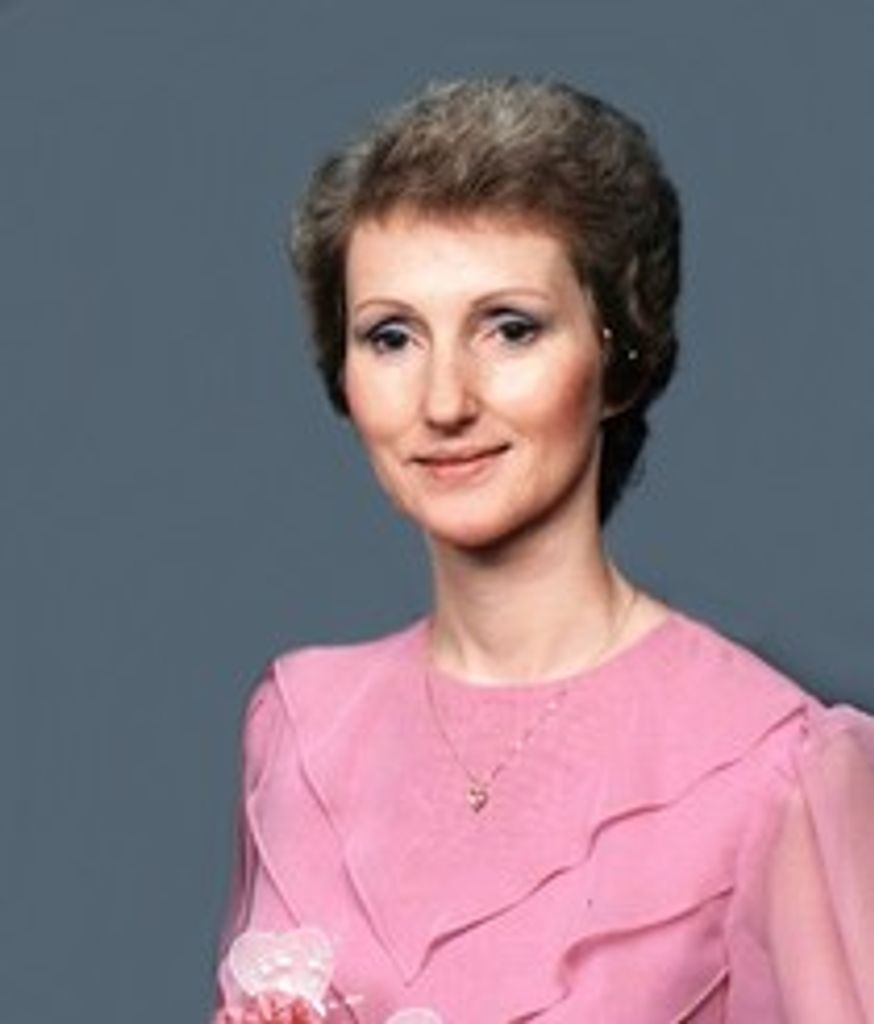 Judith Sue "Judy" (Dearing)  Fronczak