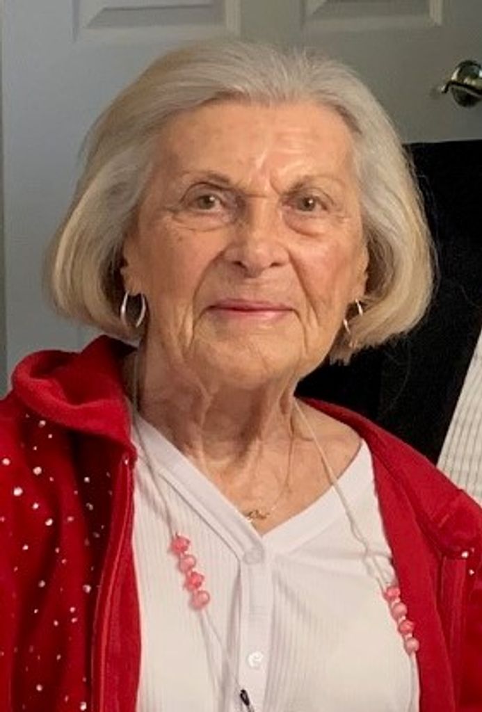 Dolly E. Labelle Profile Photo