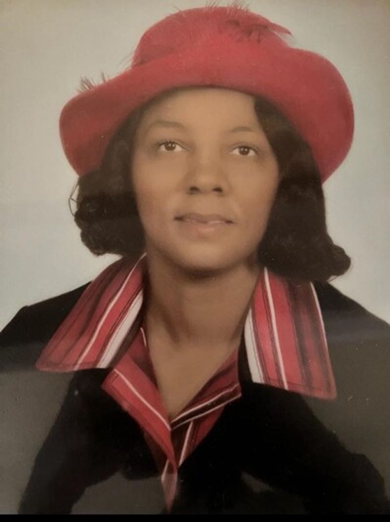 Irene Estella Summers