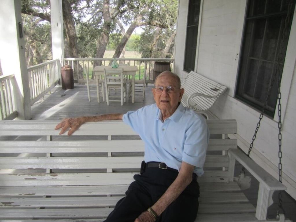 Robert Schultz Profile Photo