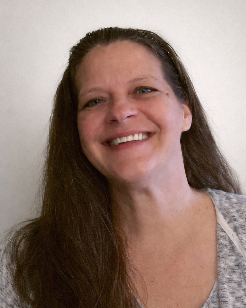 Jacqueline Eileen Shelton