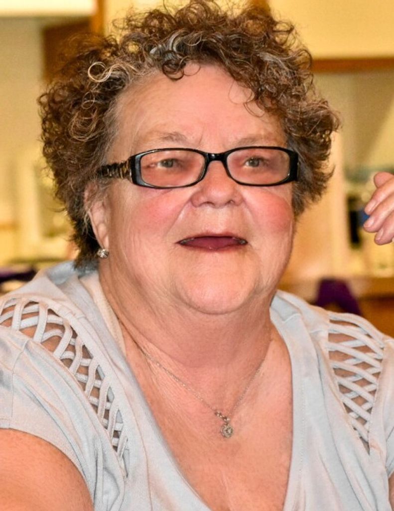 Carolyn Hall Profile Photo