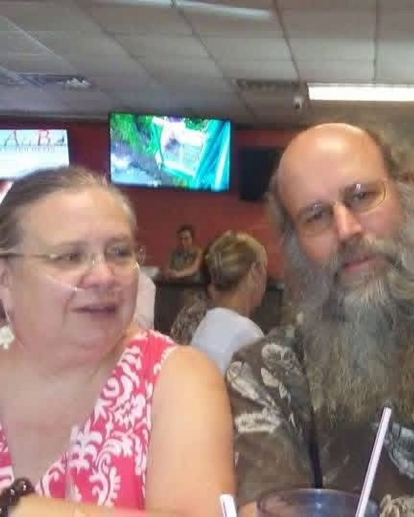 Rebbecca Nadine Barnes Profile Photo