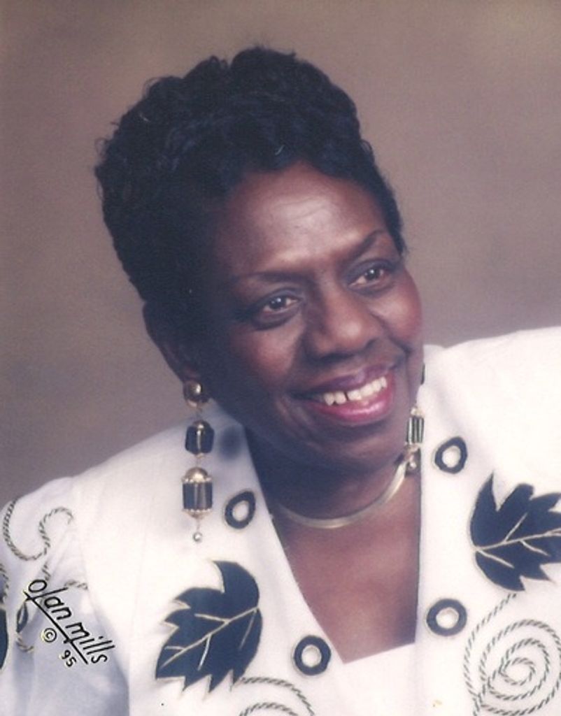 Mrs. Lucille Thompson Mack Profile Photo