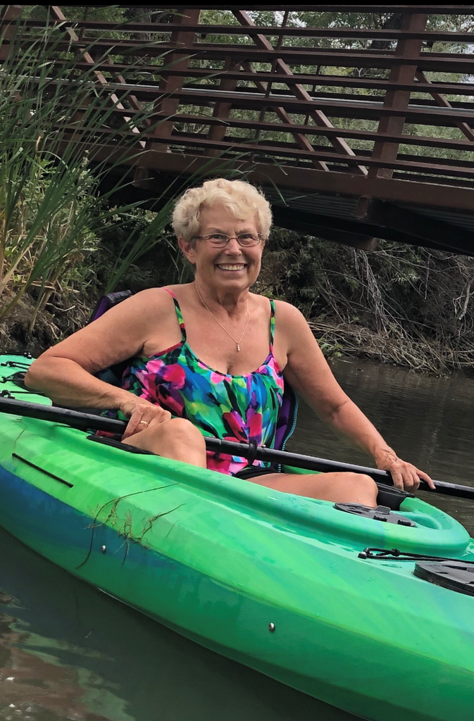 Lynne  Ellen Chardoulias
