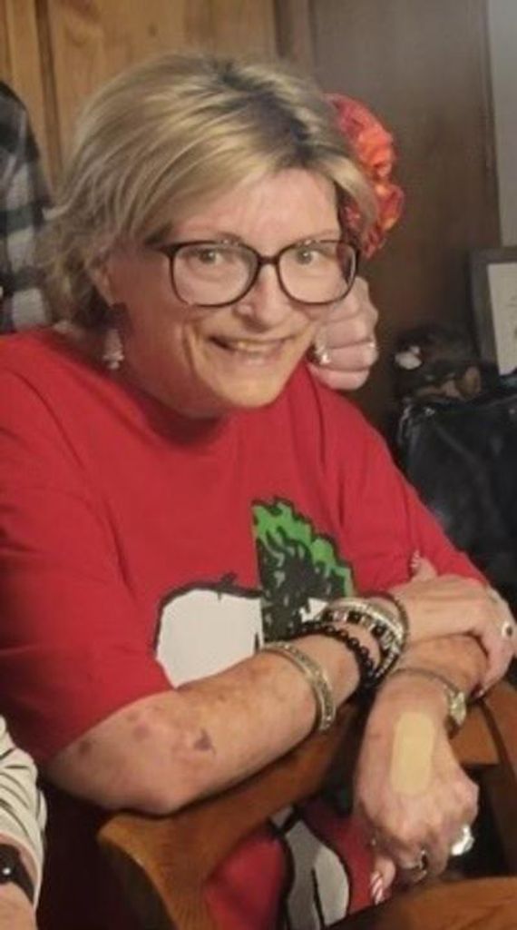 Janice Lee Connelly Profile Photo