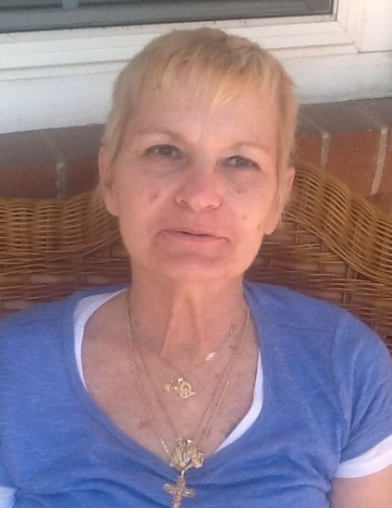 Patricia E. (Dupee)  Junio
