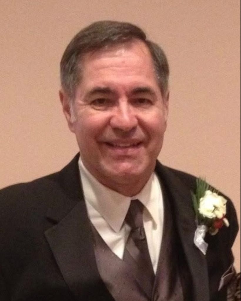 Robert Eddie "Robbie" Hollier