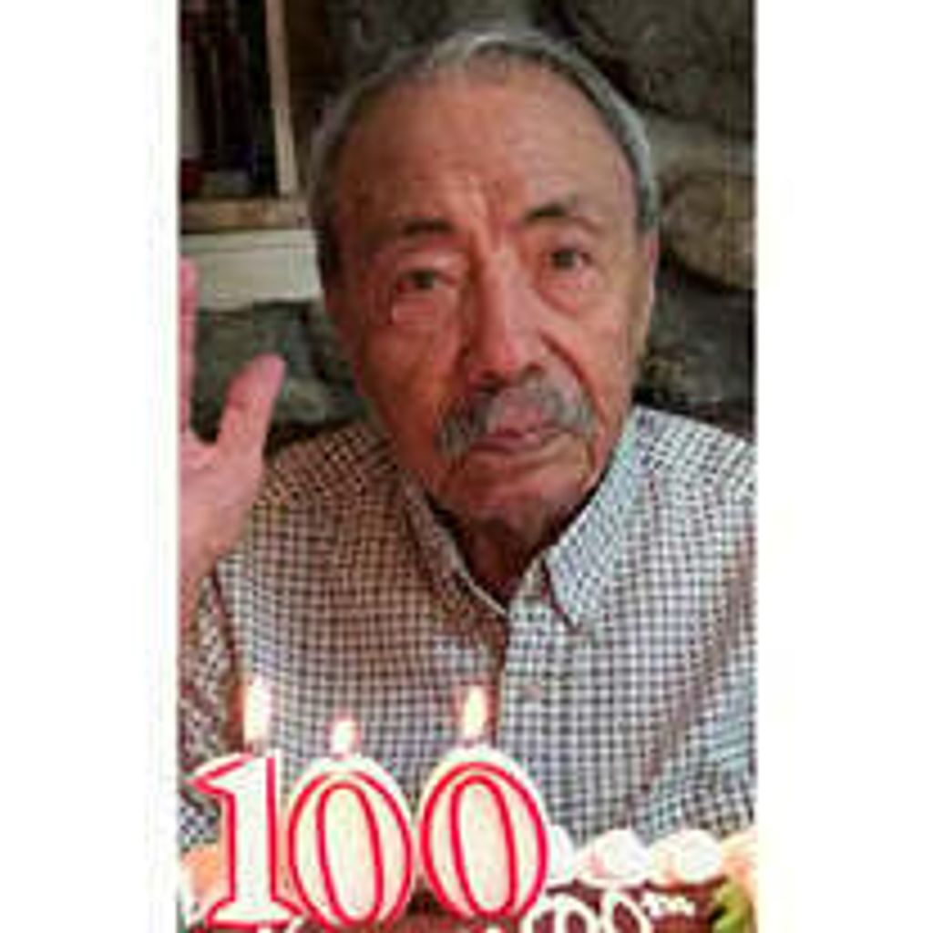 Carlos E. Fernandez Profile Photo