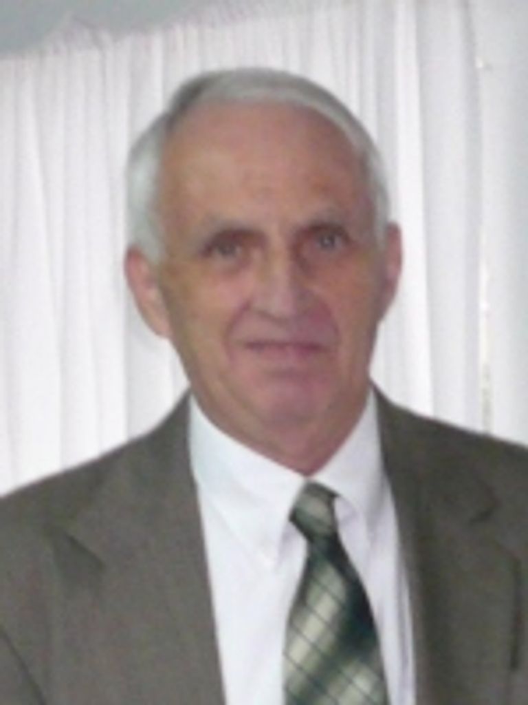Mr.  Rex Stuart Williams, 77