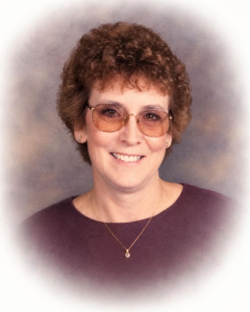 Linda VanLoan Profile Photo