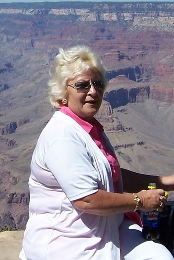 Mary Eddinger Profile Photo