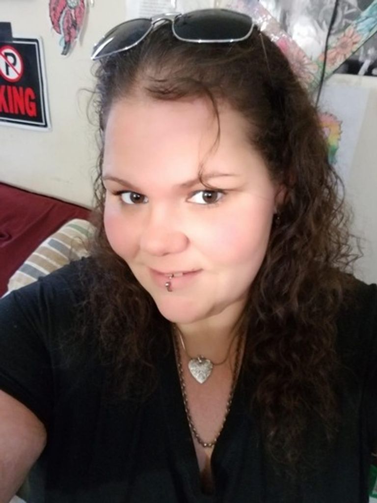 Amy Rose Perry Profile Photo