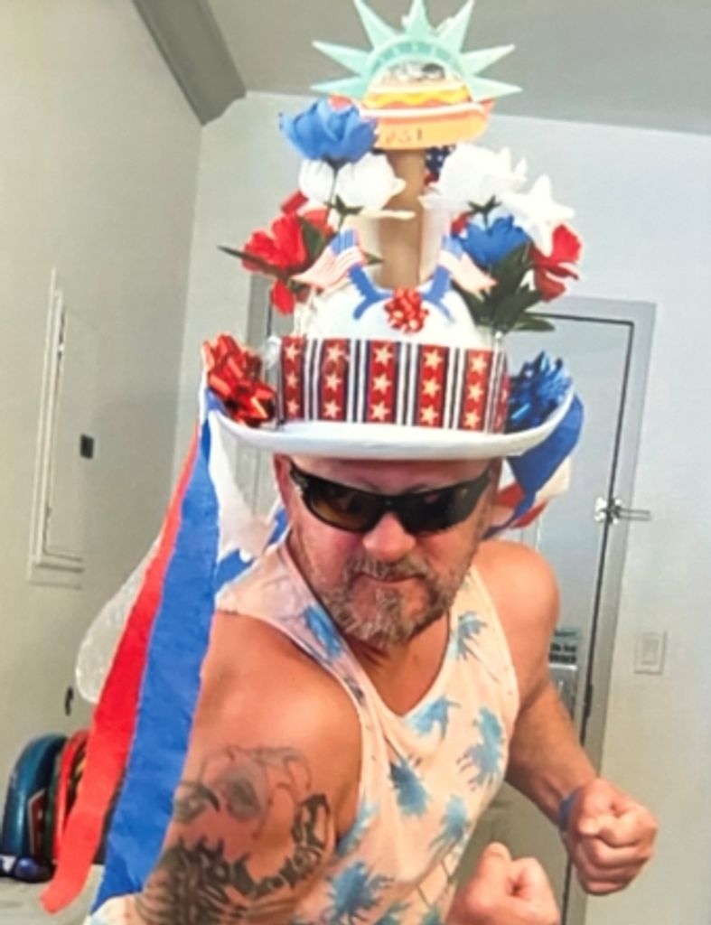 Derek Holbrook Profile Photo