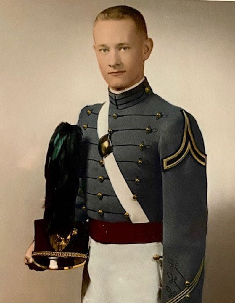 Col Thomas Borlund, Jr. Army (Ret)