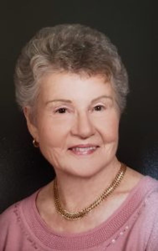 Gloria Lu Boesdorfer (Sanchez)