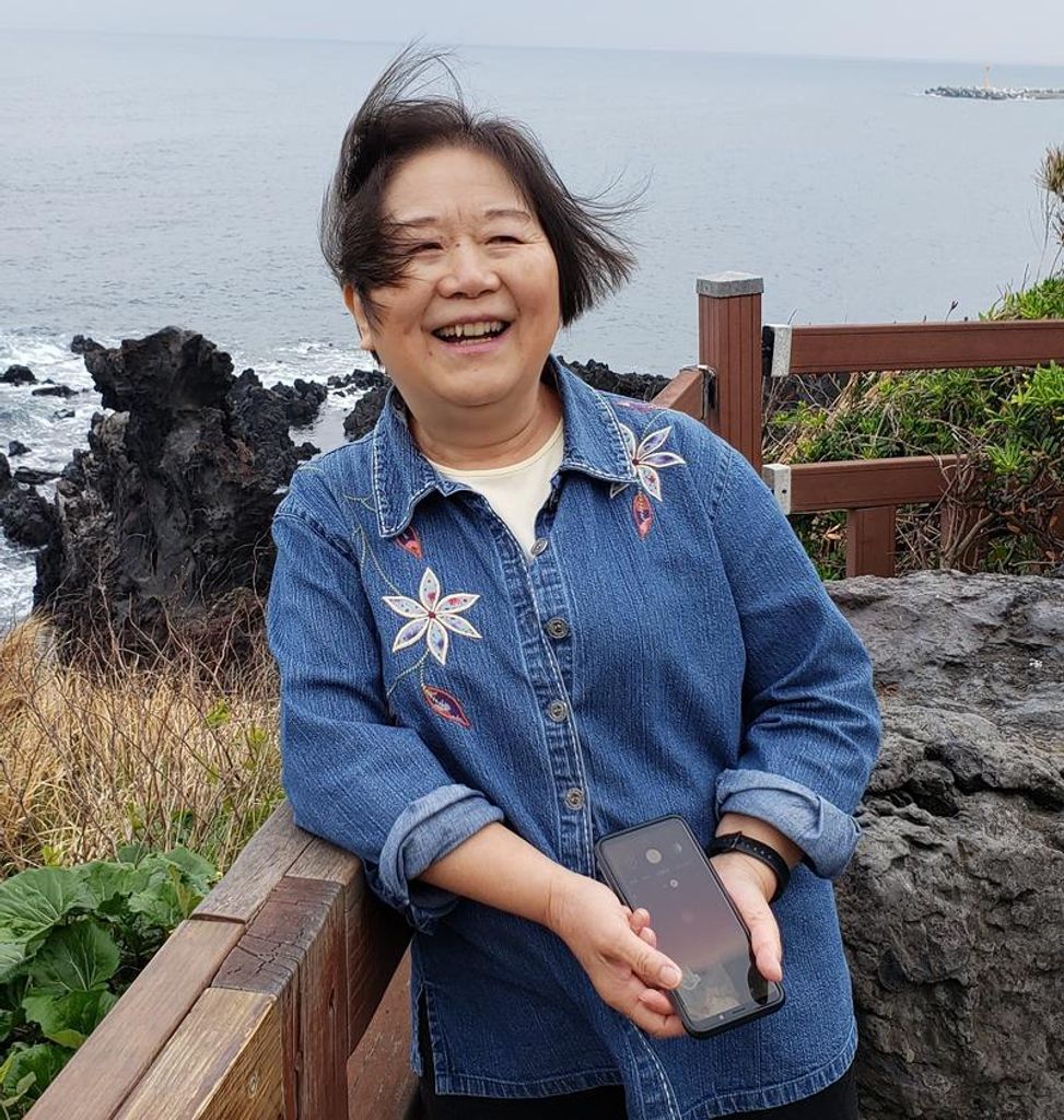 Dinah Zhu Ramsay Profile Photo