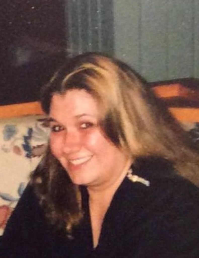 Lisa A. (Nee Kulik)  Hernandez-Vlasatik