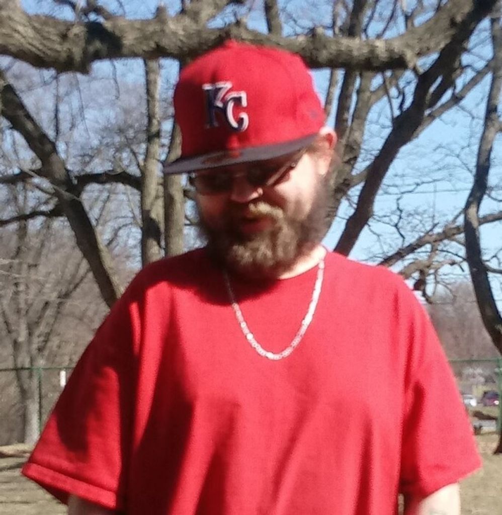 Daniel L Hanson