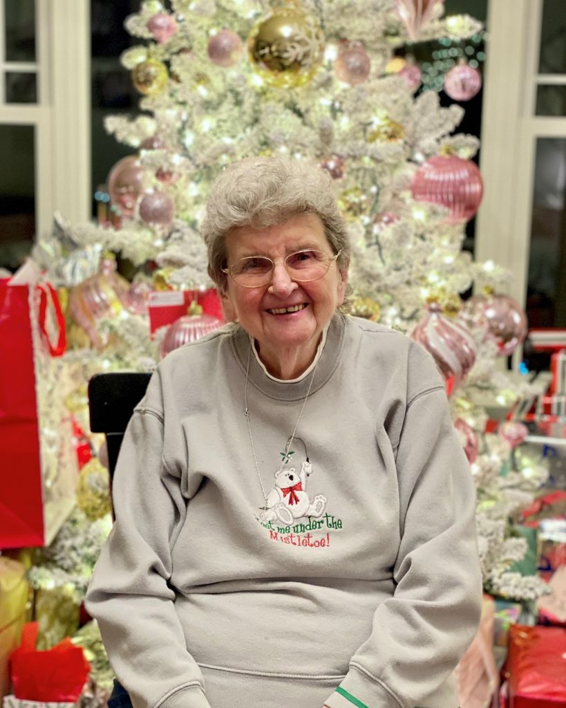 Betty L. Moreside Profile Photo