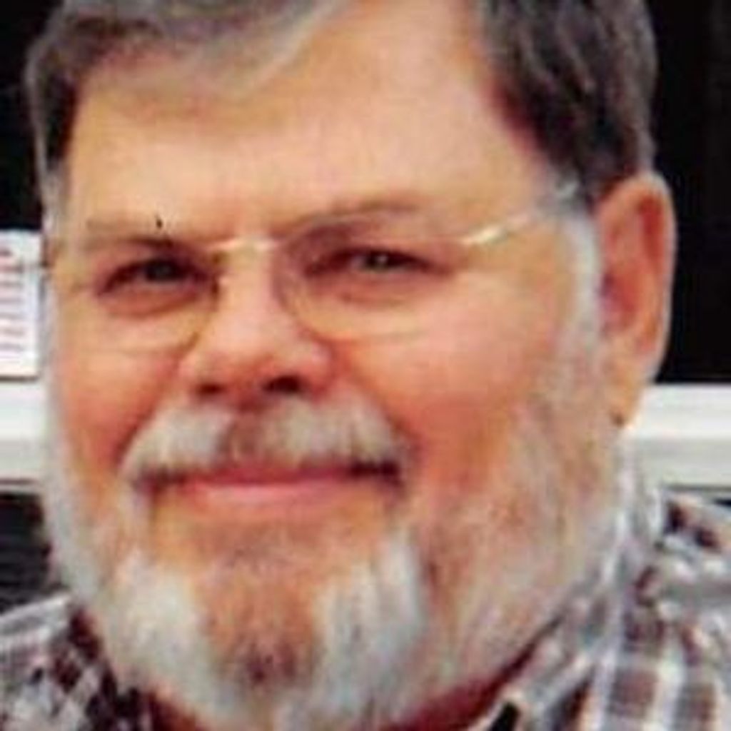 Charles Reeves Profile Photo