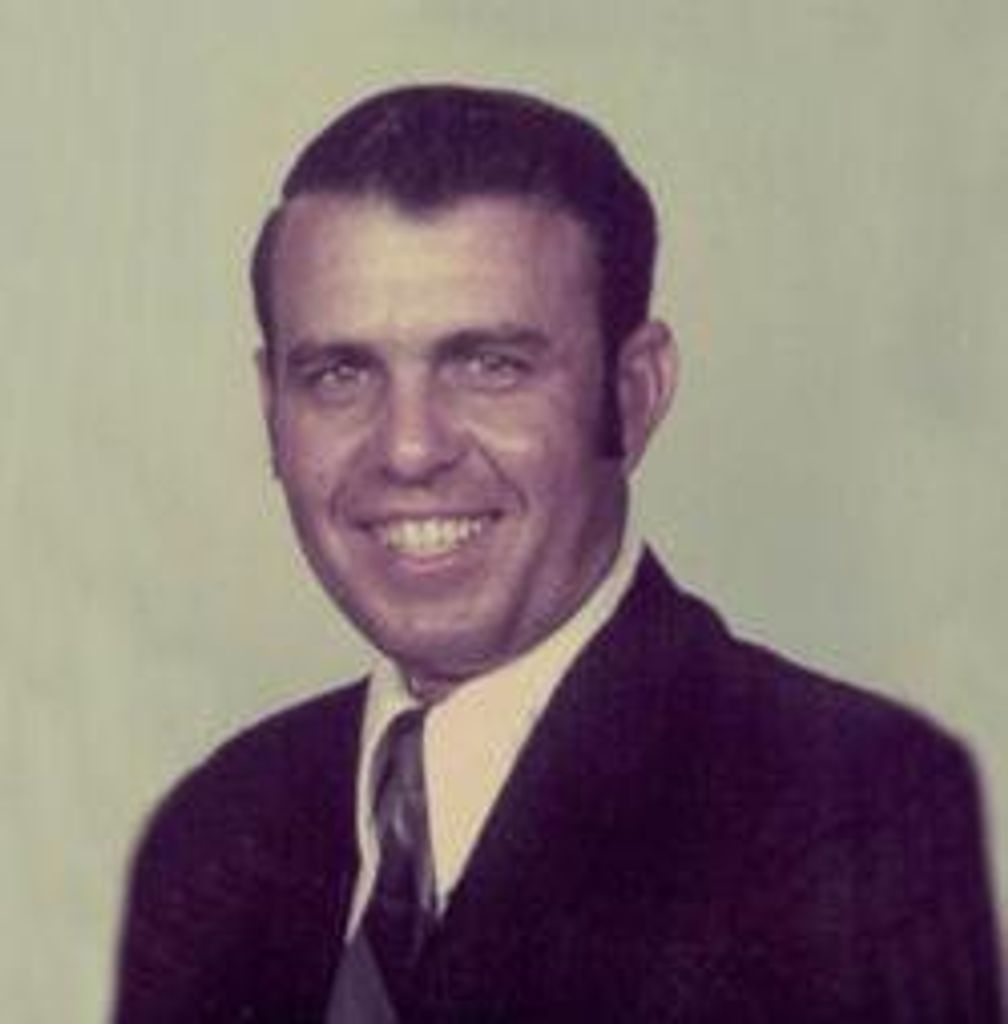Robert Crumpton Profile Photo