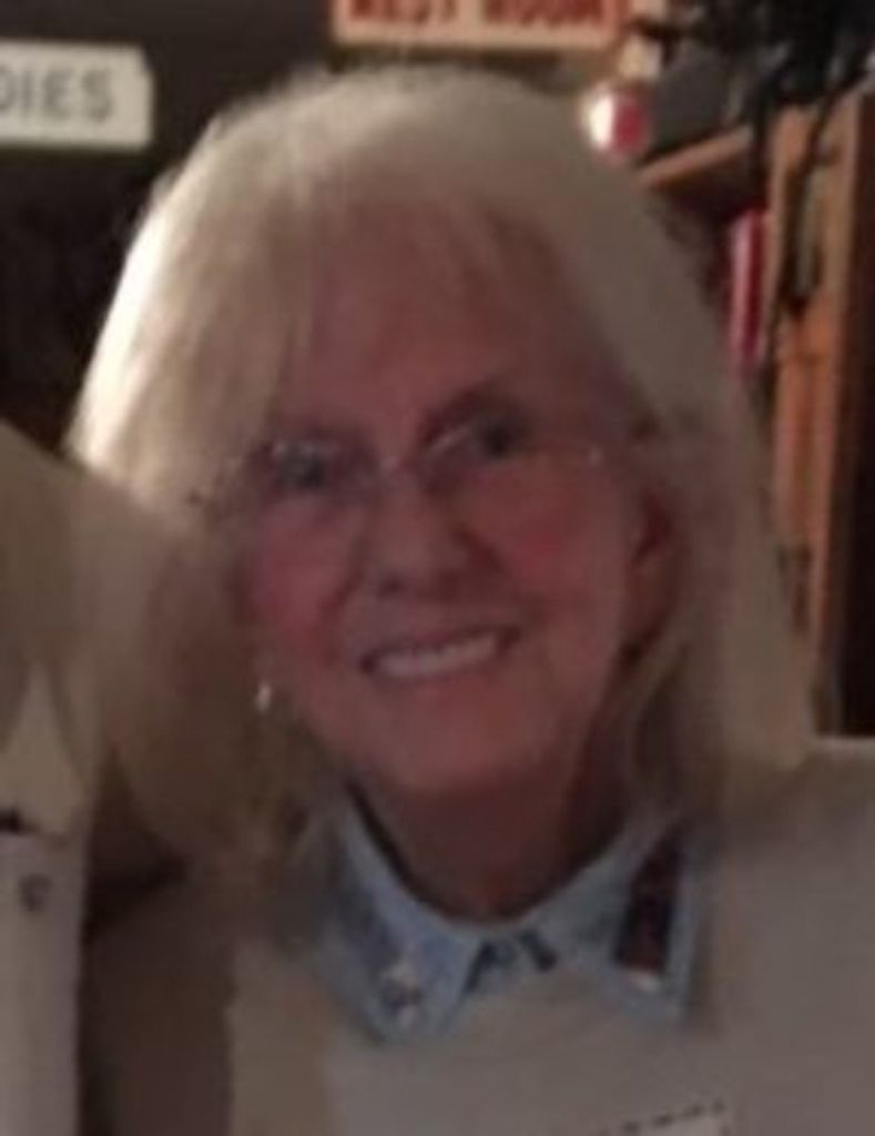 Linda Squires Profile Photo